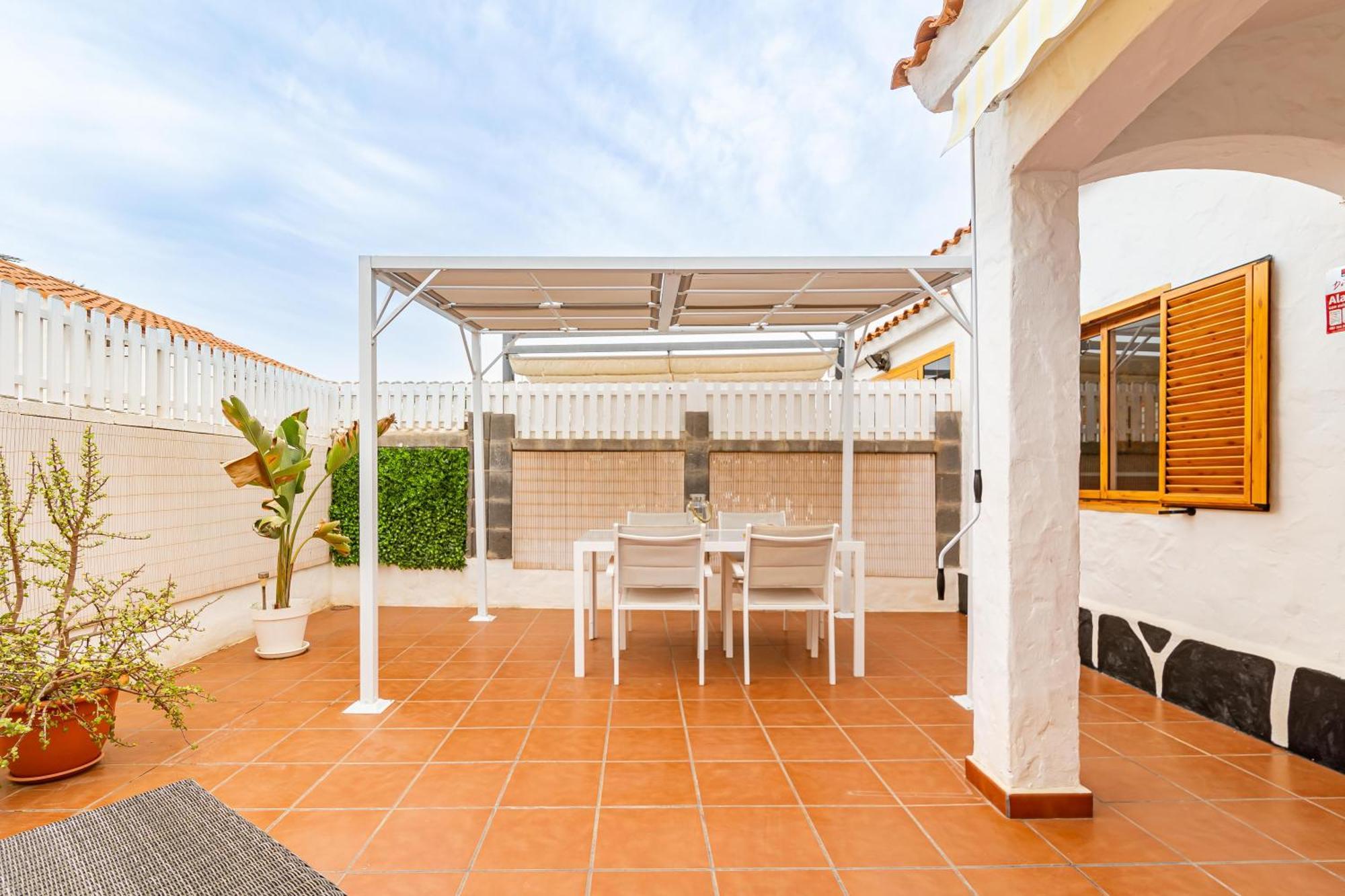 Canarian Holiday Home - Sunset Bungalow In Playa Del Ingles San Bartolomé Εξωτερικό φωτογραφία